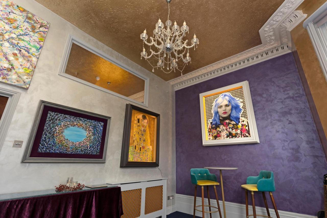 Vibrant Bohemian Seafront Flat Appartamento Hove Esterno foto